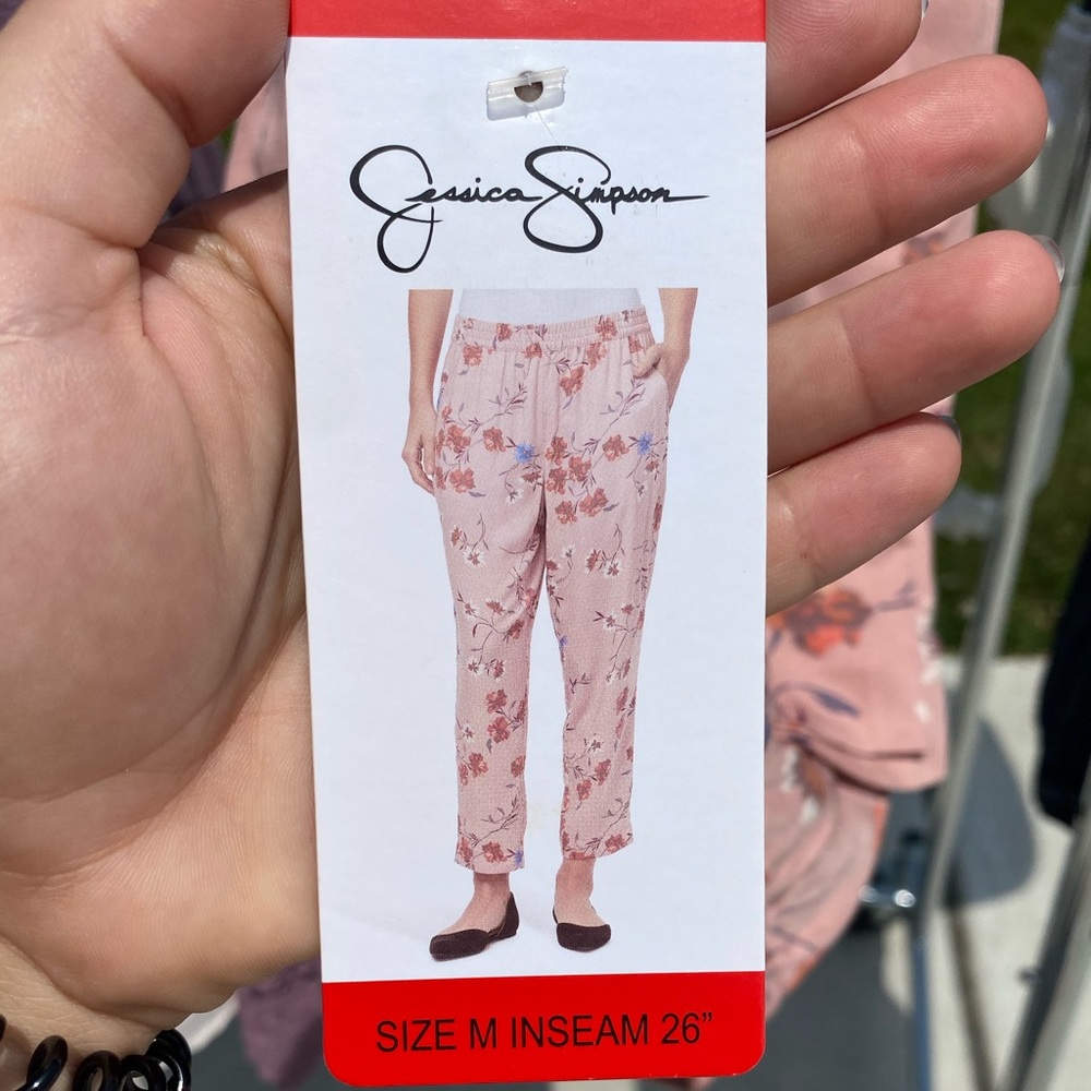 Jessica Simpson flow pants